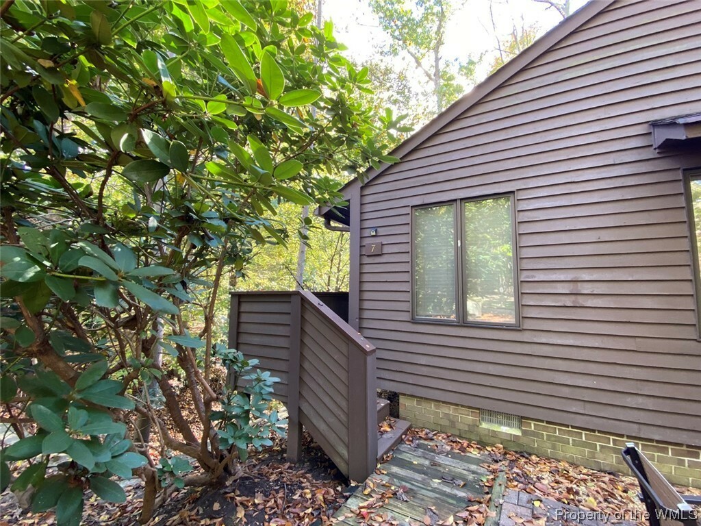 Property Photo:  2133 S Henry Street 7  VA 23185 