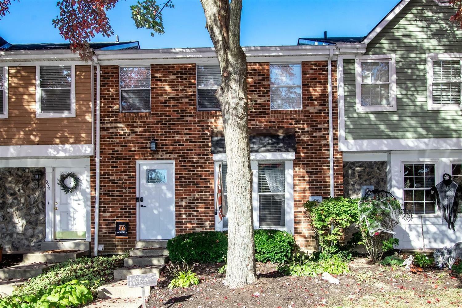 Property Photo: 950 N Woodlyn Dr OH 45230