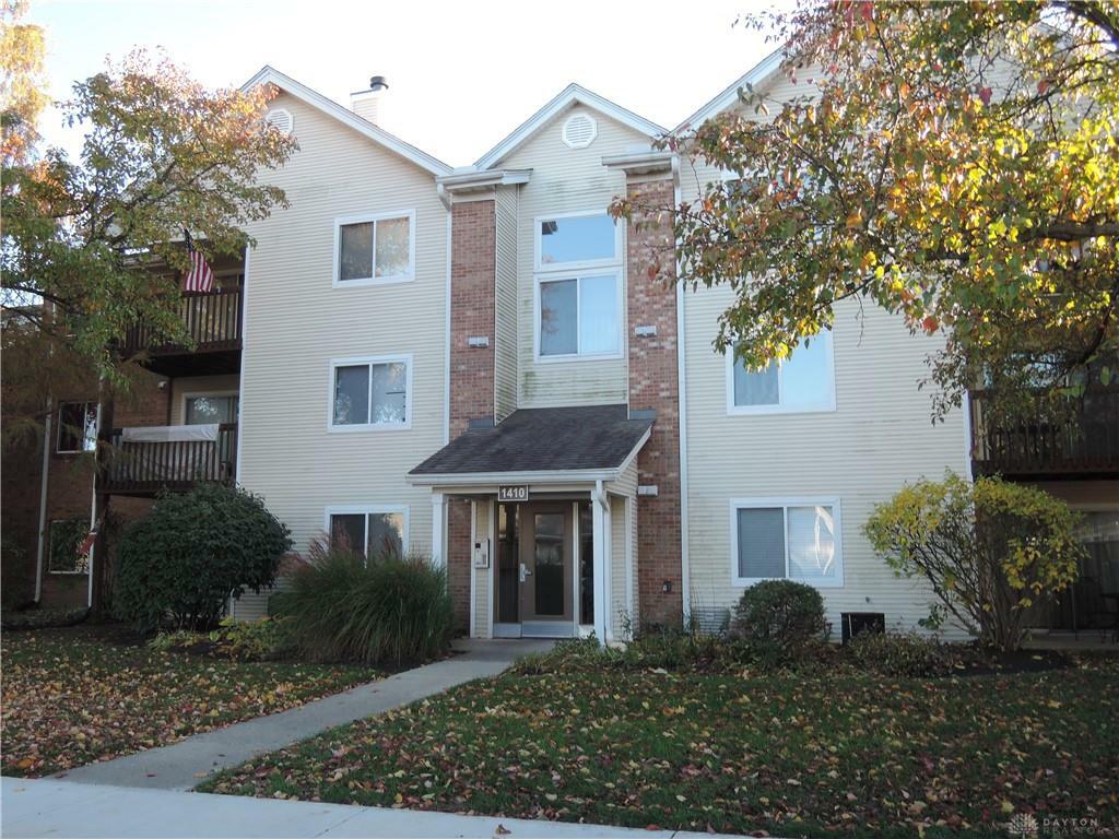 1410 Lake Pointe Way 8  Centerville OH 45459 photo