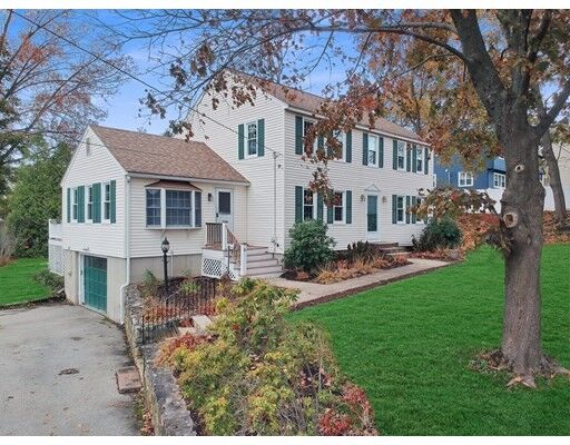 Property Photo:  16 Great Oak St  MA 01845 