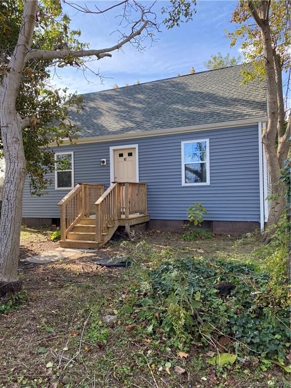 Property Photo:  47 Eastern Parkway  CT 06460 