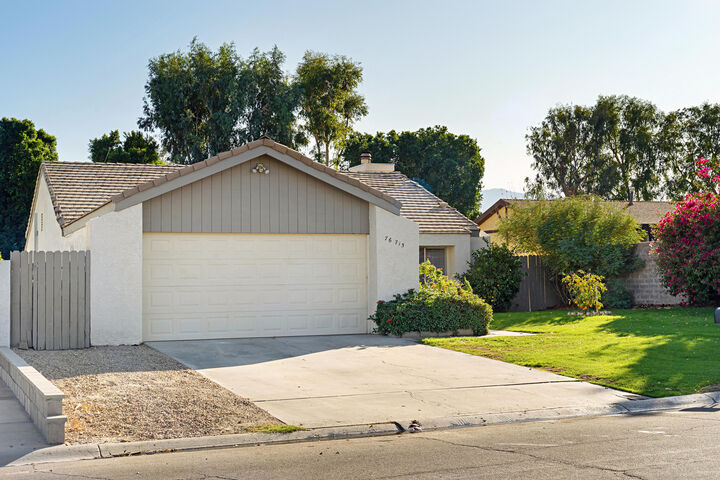 76715 Florida Avenue  Palm Desert CA 92211 photo