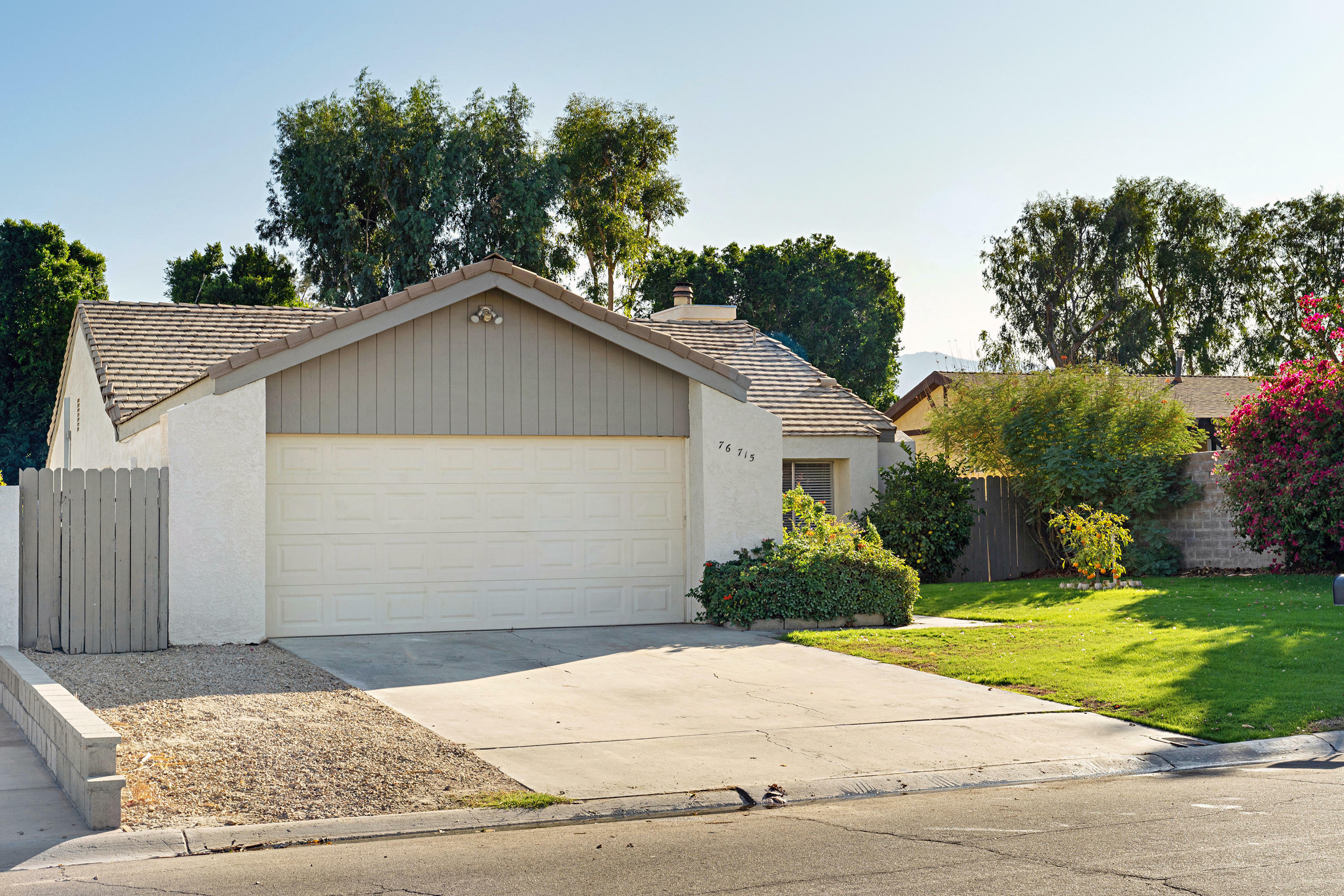 Property Photo:  76715 Florida Avenue  CA 92211 