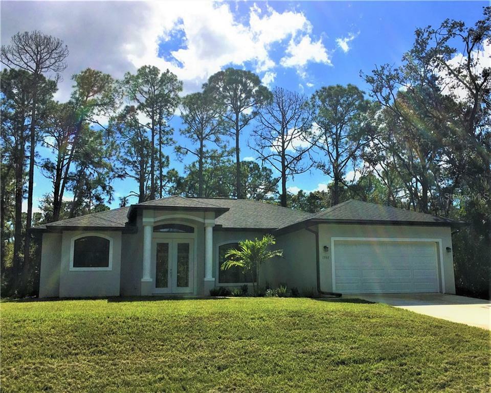 Property Photo:  13961 Dunlap Avenue  FL 33953 