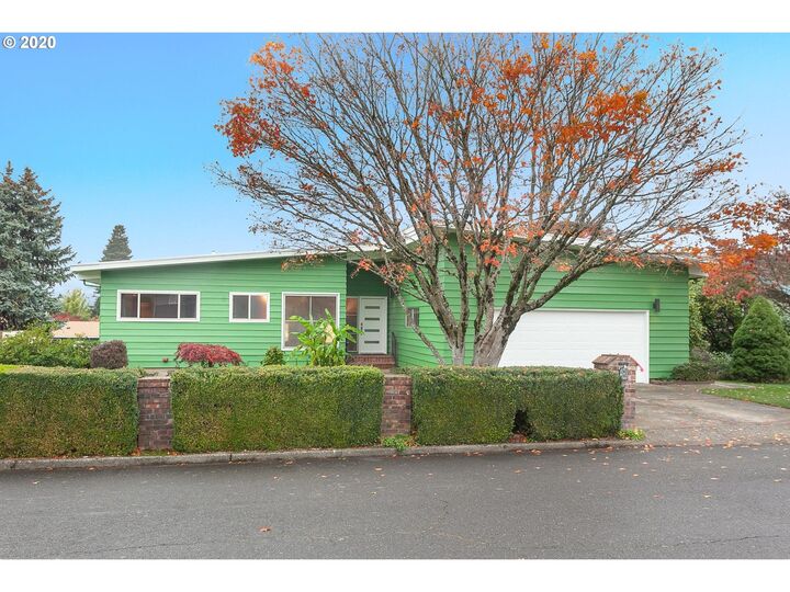 13621 NE Fremont Ct  Portland OR 97230 photo