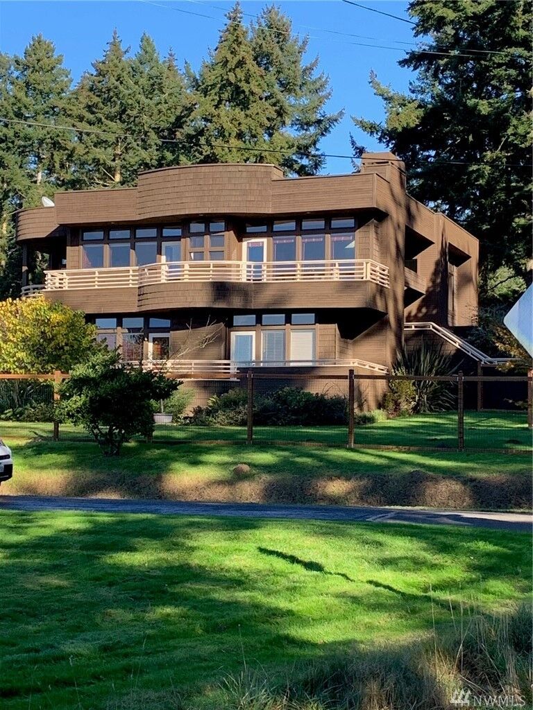 Property Photo:  2682 NE Twin Spits Rd  WA 98340 