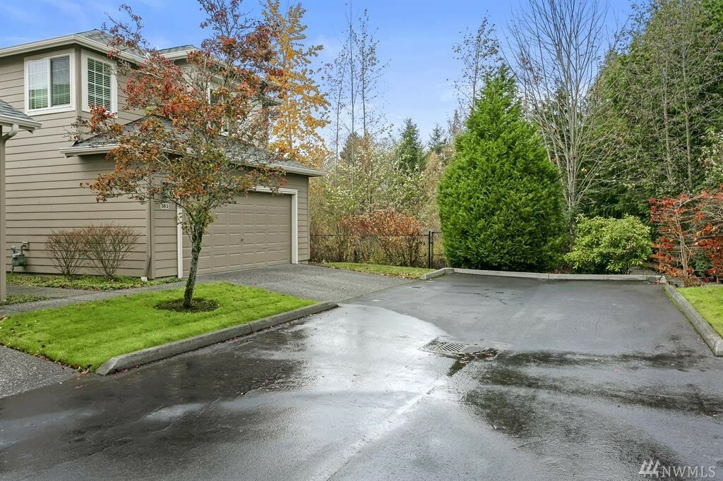 Property Photo:  1430 W Casino Rd 383  WA 98204 