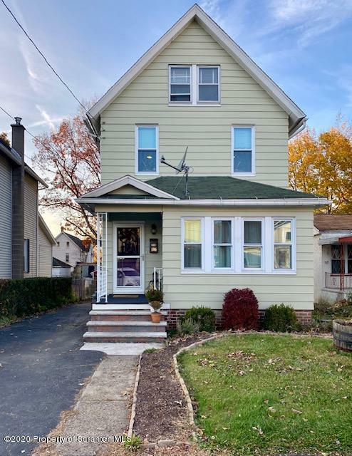 Property Photo:  1705 Roosevelt Street  PA 18512 