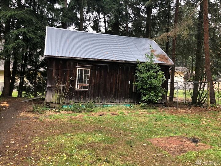 Property Photo: 23217 100th Ave W WA 98020