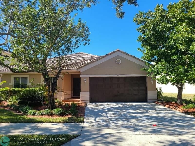 Property Photo:  4192 Laurel Ridge Cir  FL 33331 