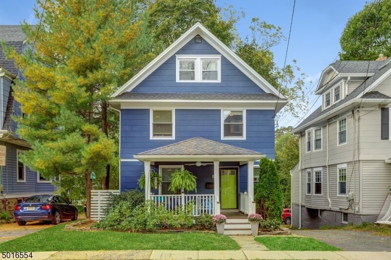 Property Photo:  18 Shadyside Ave  NJ 07901 