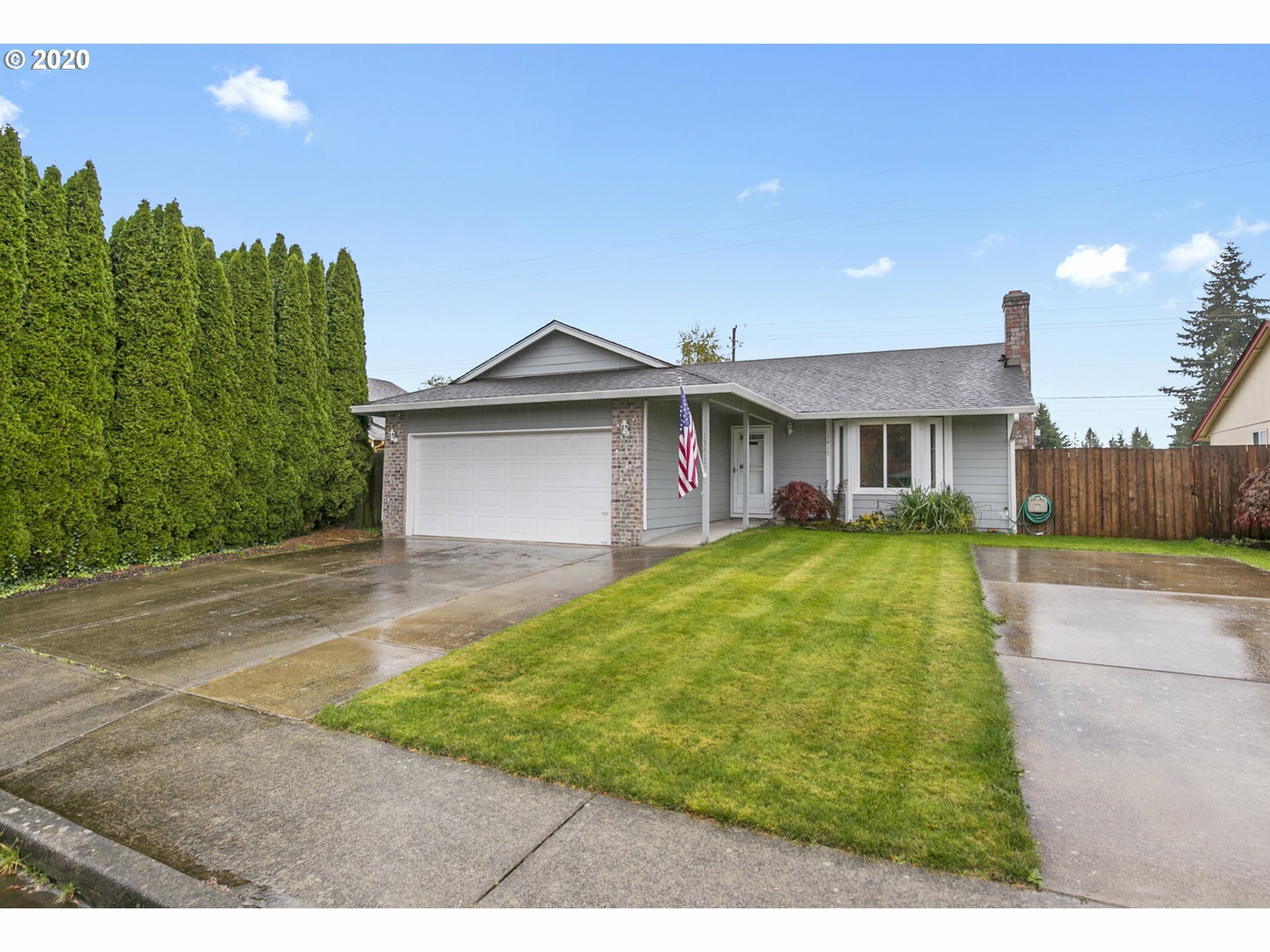 Property Photo: 13417 NE 77th St WA 98682