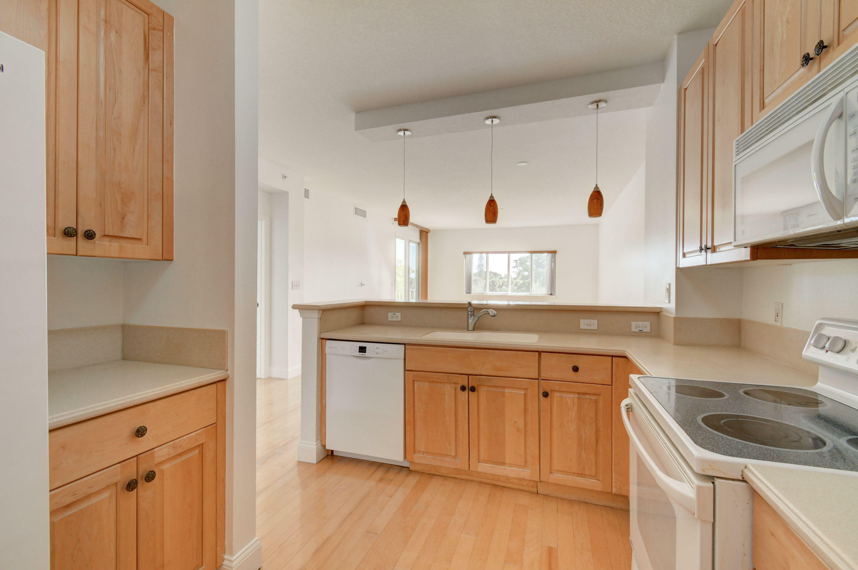 Property Photo: 22715 Camino Del Mar Road 32 FL 33433
