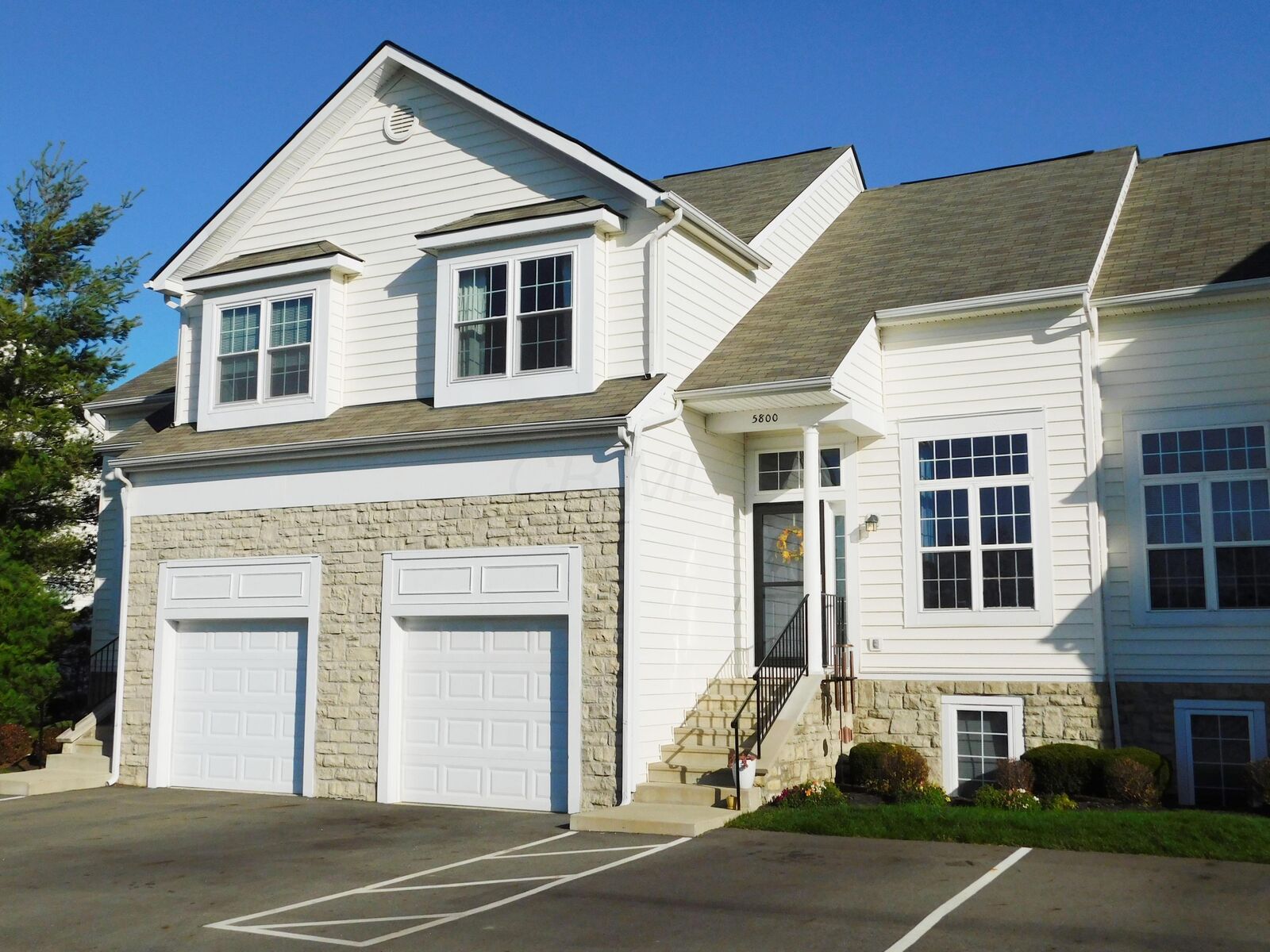 Property Photo:  5800 Aristides Way  OH 43054 