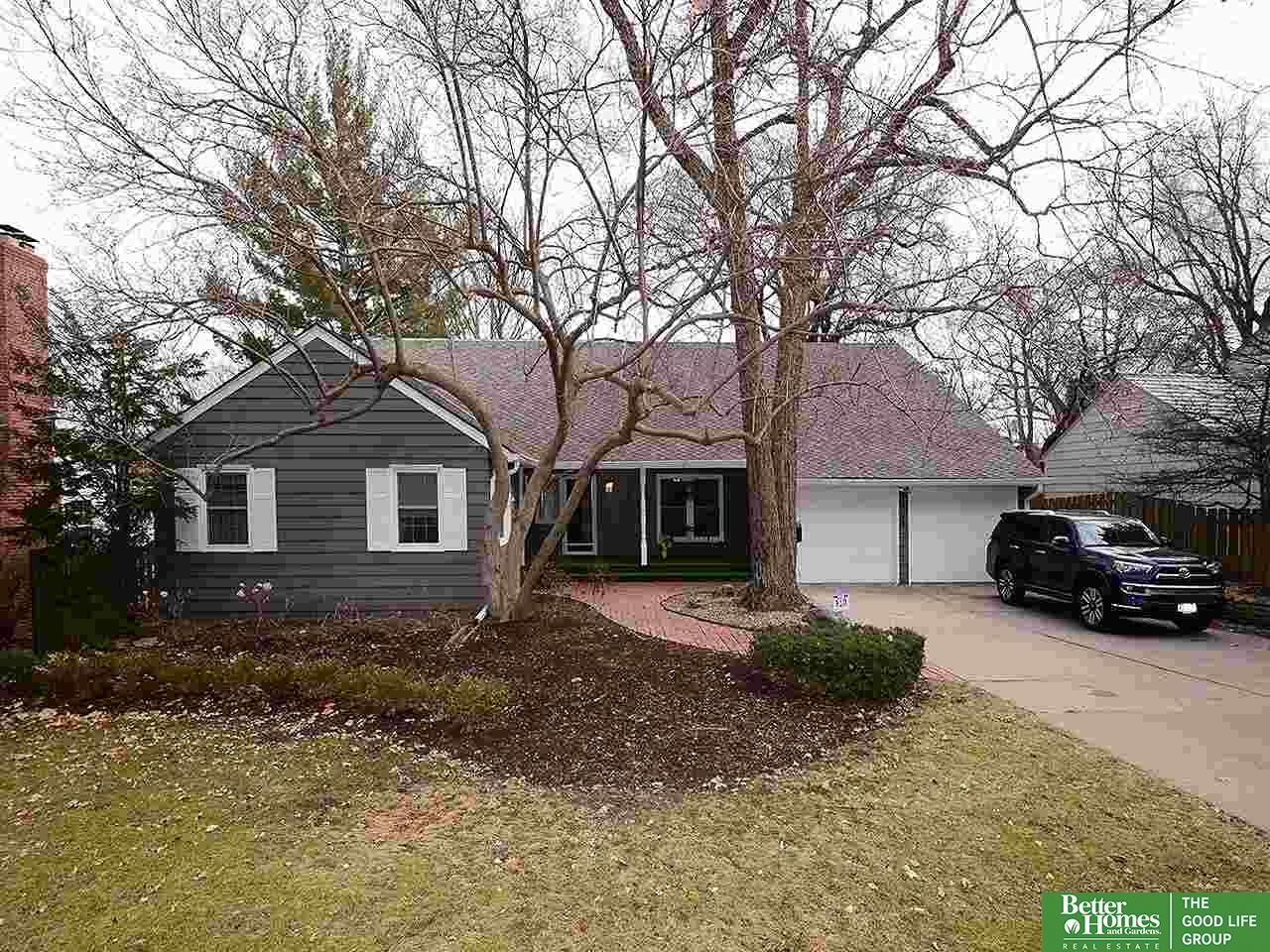 Property Photo:  509 N 62nd  NE 68132 