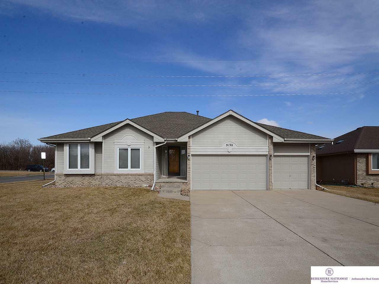 Property Photo:  9138 S Glenview  NE 68128 