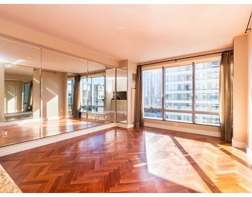 Property Photo:  1 Avery St 17C  MA 02111 
