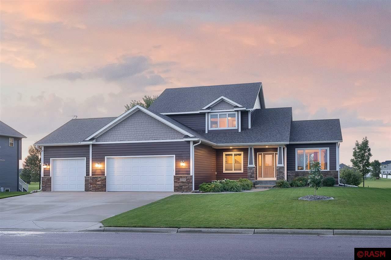 Property Photo: 2306 Balsam Drive MN 56003
