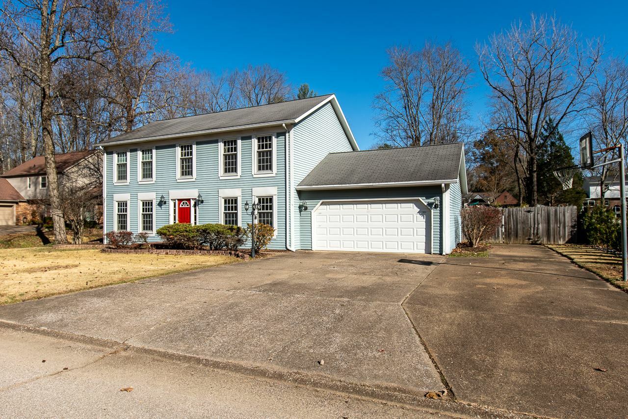 Property Photo:  509 Berry Court  IN 47710 