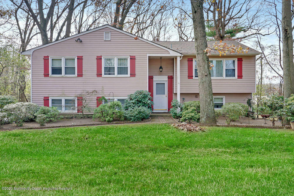 Property Photo:  211 Mountainside Avenue  NJ 07716 