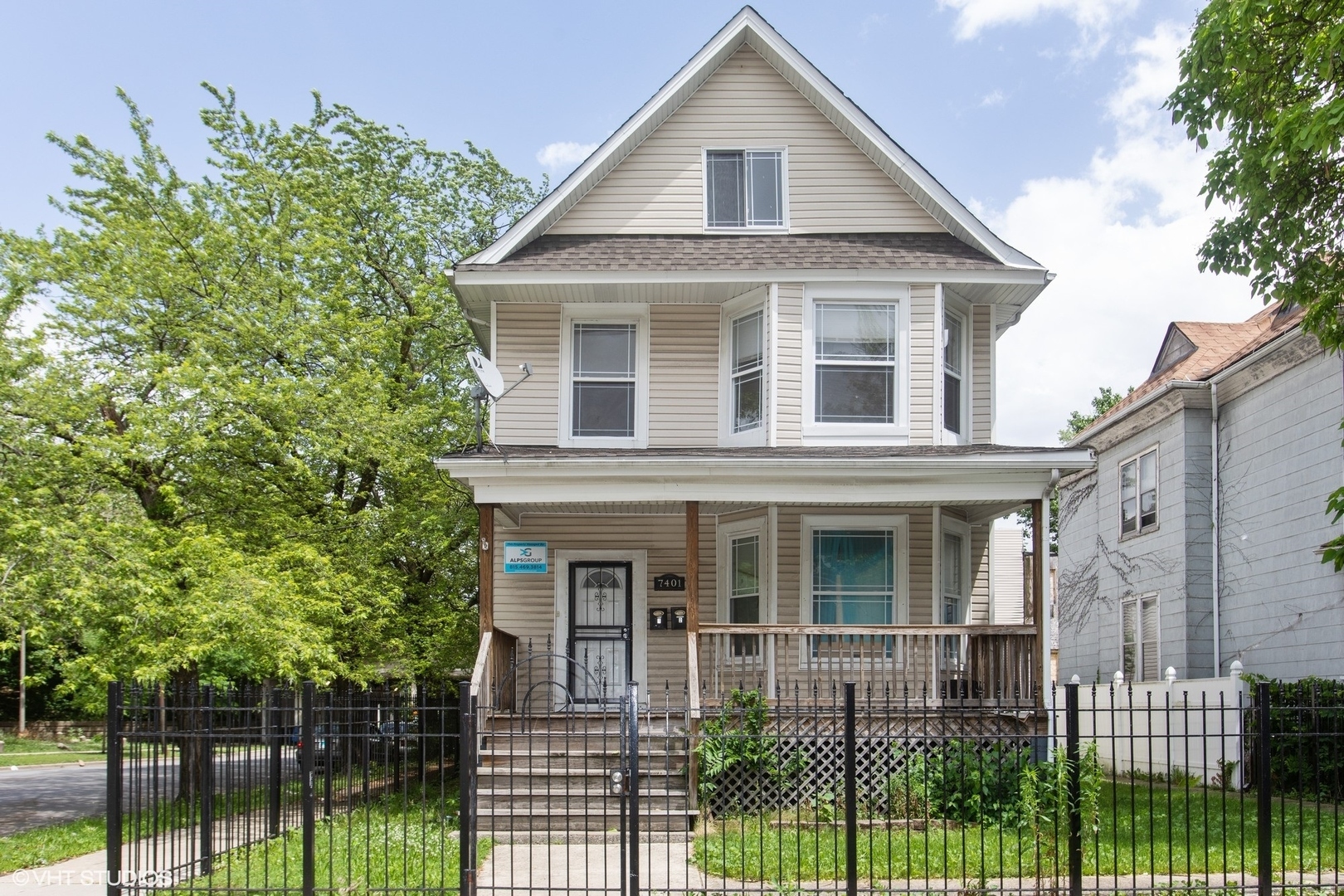 Property Photo: 7401 S Normal Avenue IL 60621