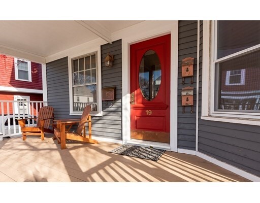 Property Photo:  19 Odell Ave 1  MA 01915 