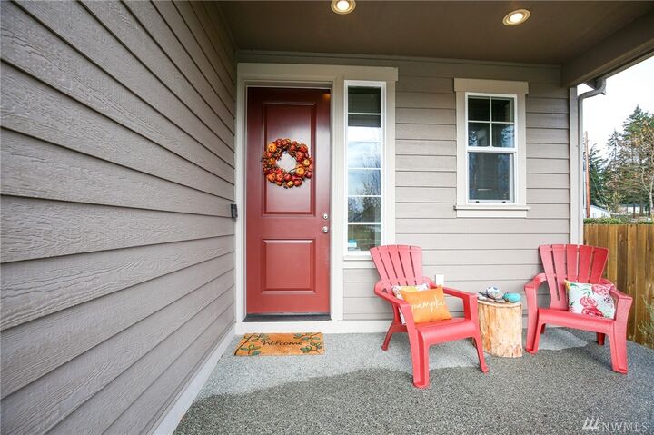 Property Photo: 1160 NW Lofton Lp WA 98277