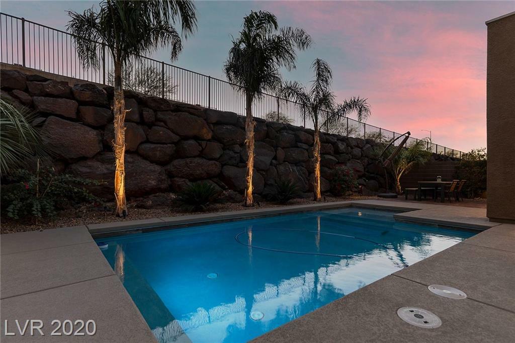 Property Photo: 921 Pomander Point Place NV 89012