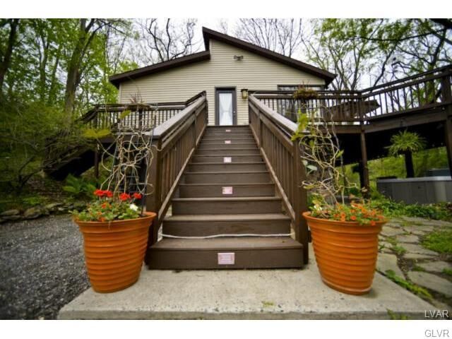 Property Photo:  85 Flafair Drive  PA 18042 