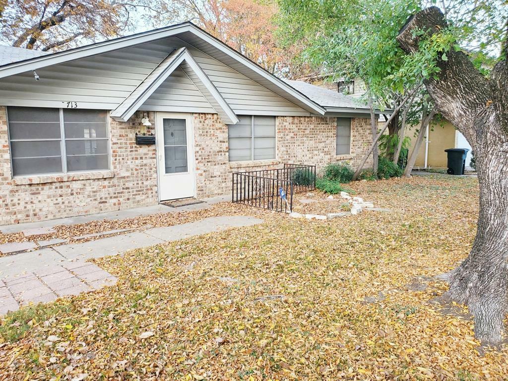 Property Photo:  5713 Jane Anne Street  TX 76117 