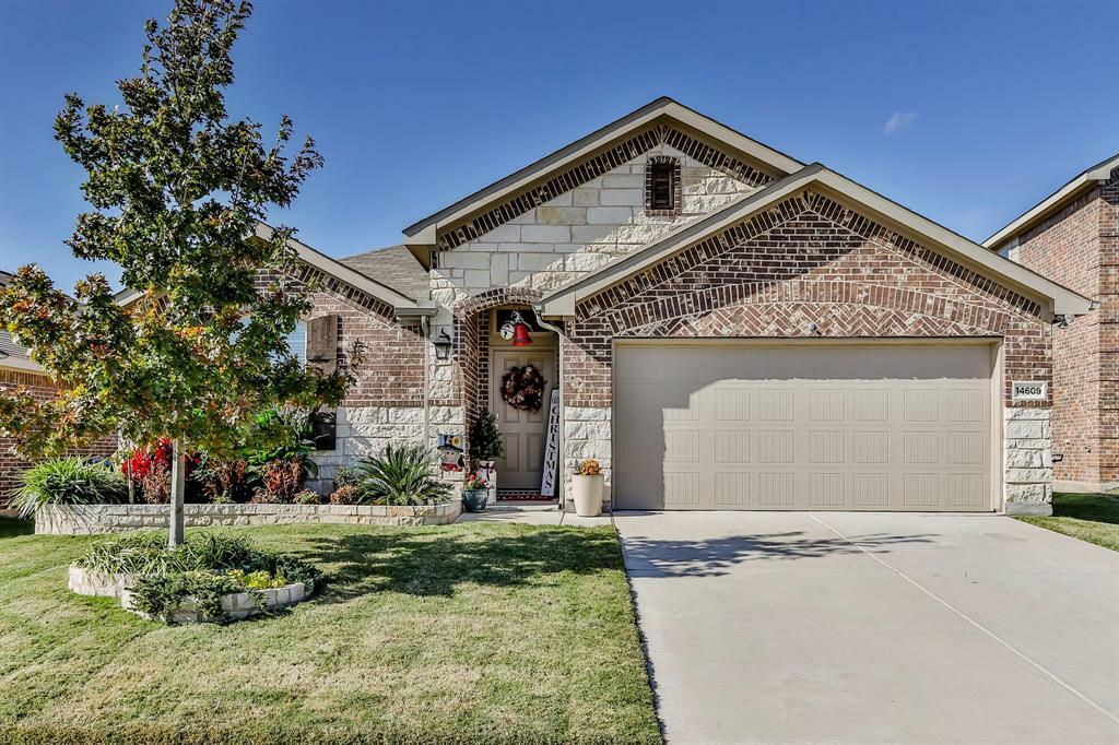 Property Photo: 14609 Basketweaver Lane TX 76052