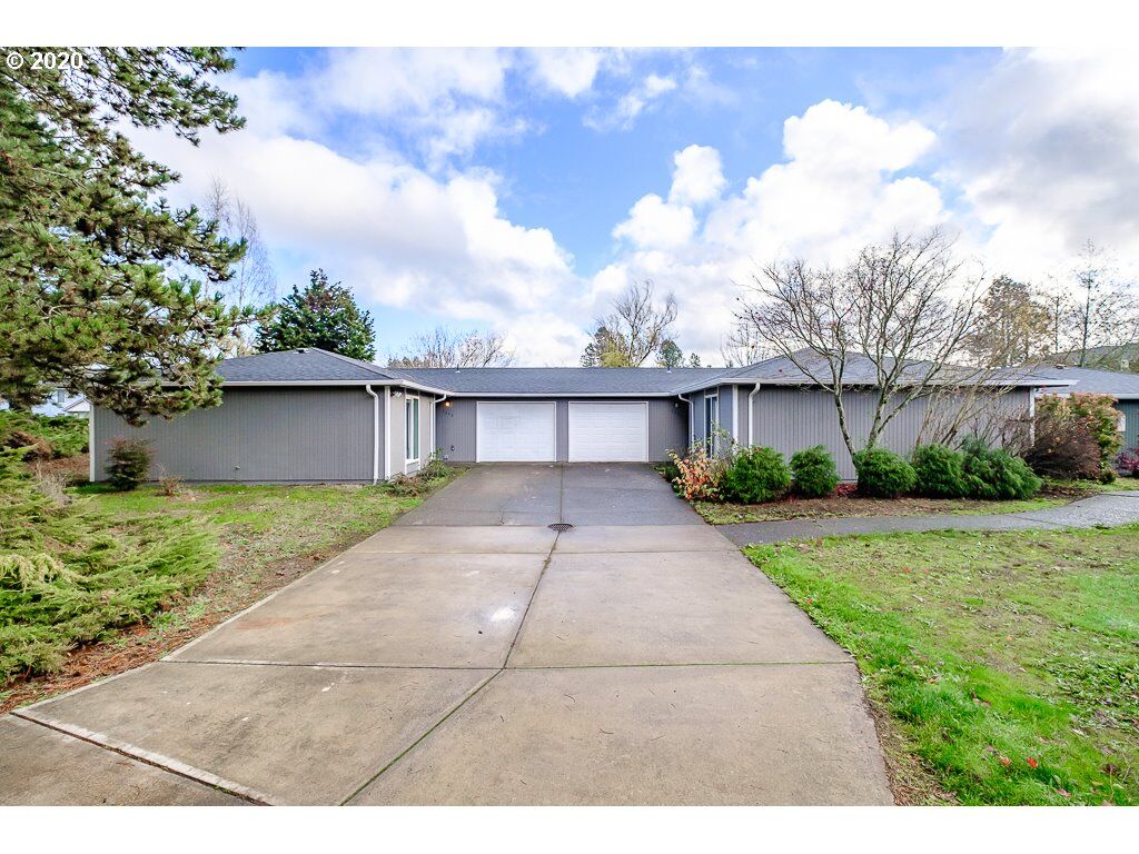 Property Photo:  1636 Madras St SE  OR 97306 