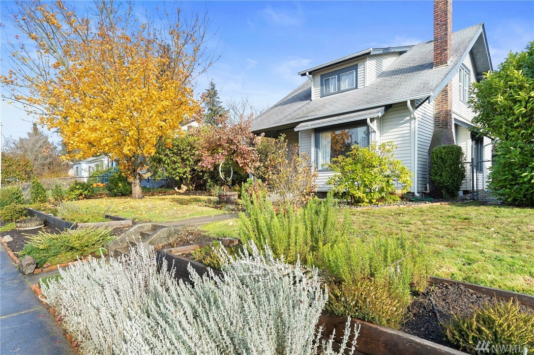 Property Photo:  1529 S Oakes St  WA 98405 