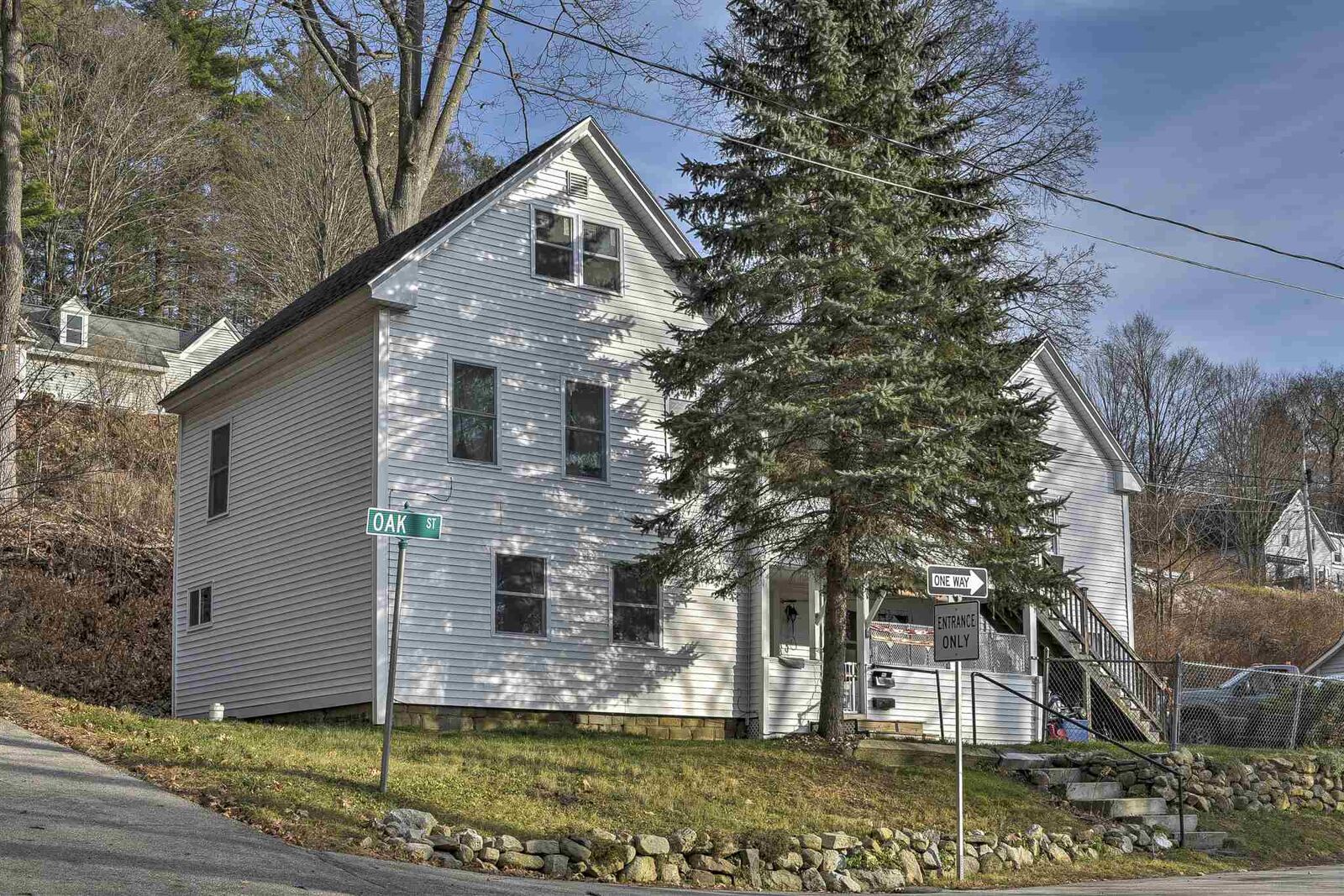 Property Photo: 45 Oak Street NH 03431