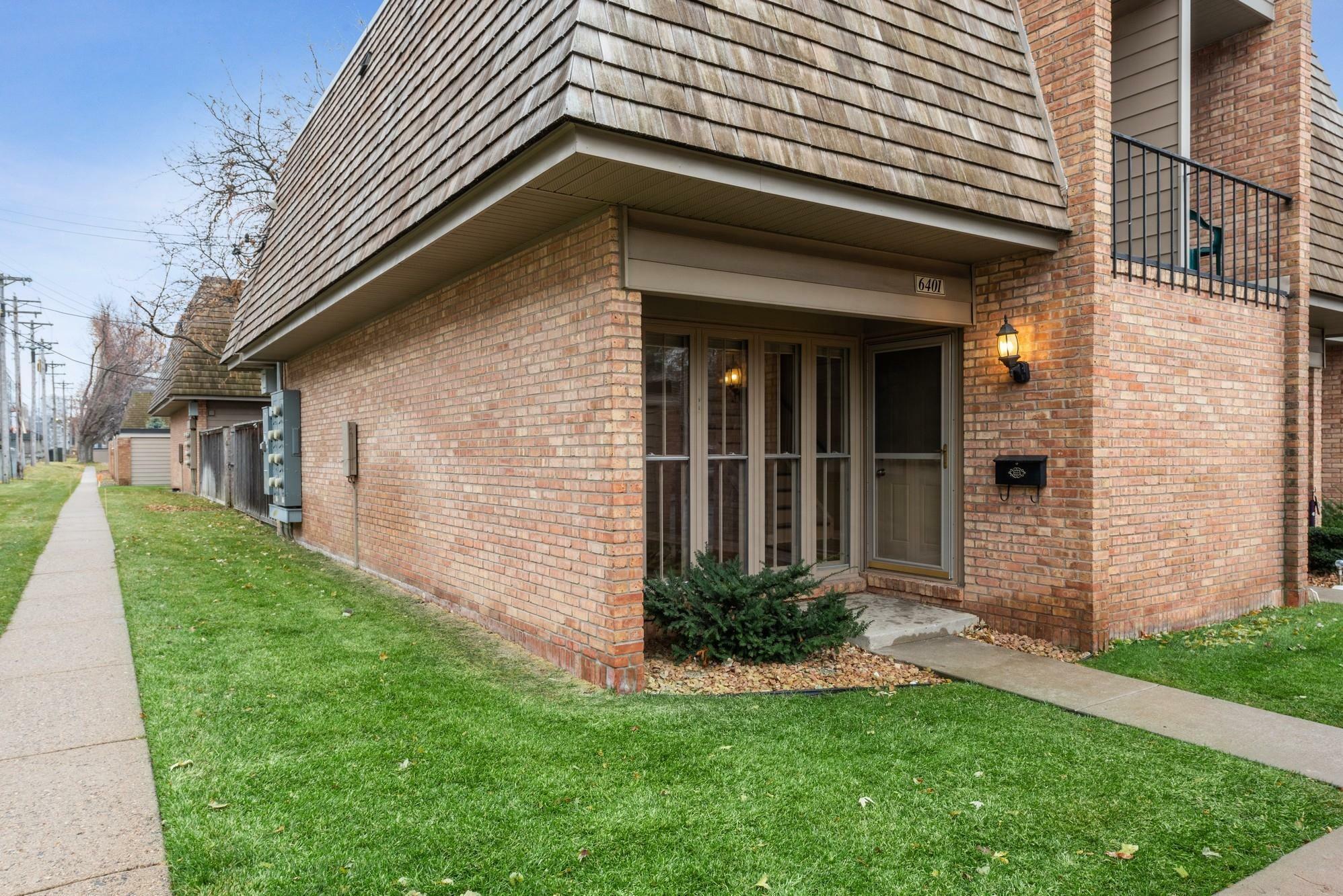Property Photo:  6401 Barrie Road  MN 55435 