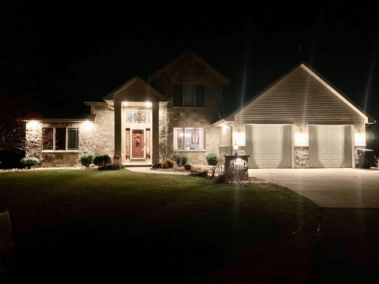 Property Photo:  4111 S Woodendale Way  WI 54915 