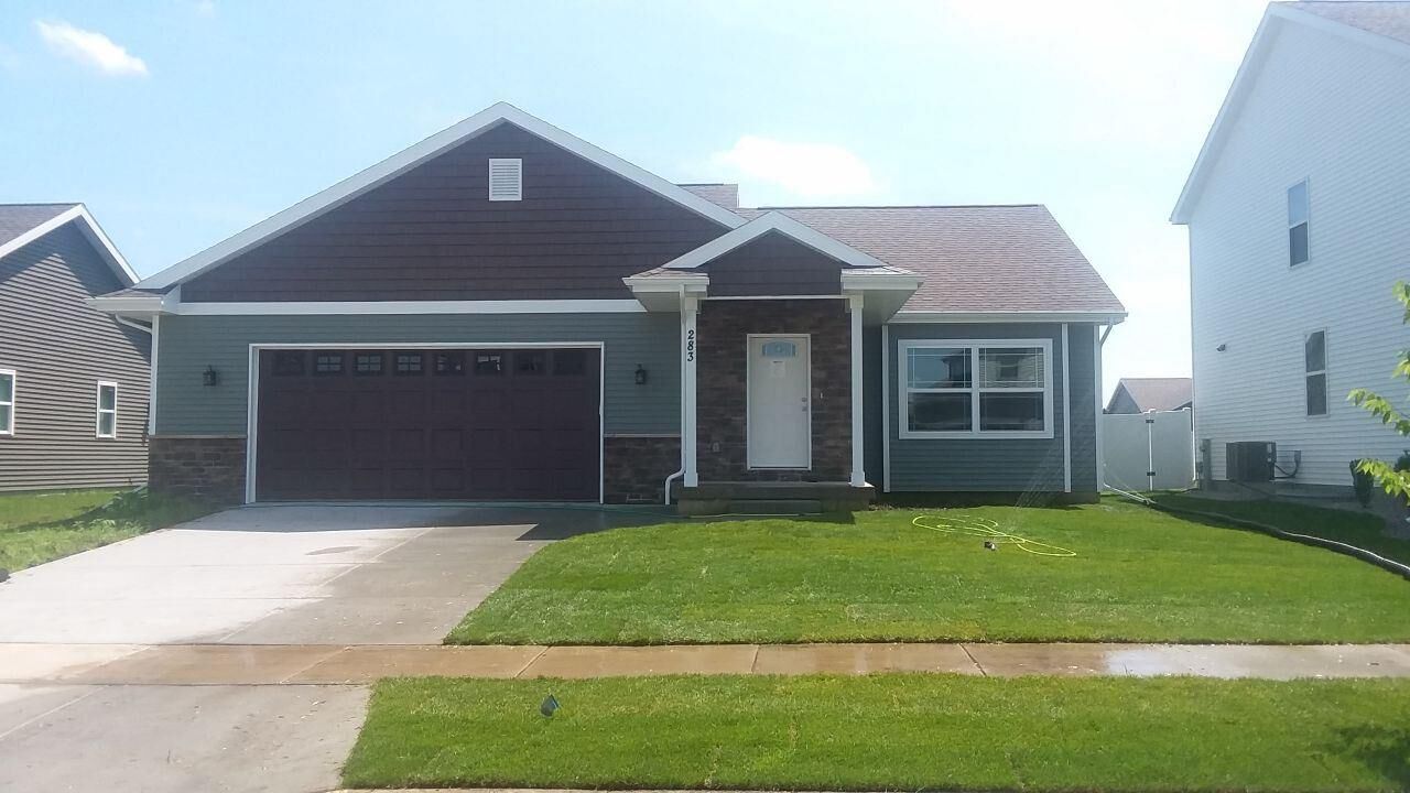 Property Photo:  283 Hallmark Way  WI 53590 