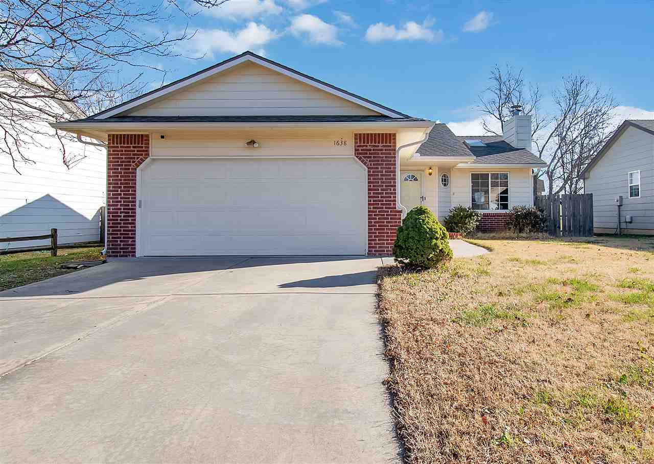 Property Photo:  1638 S Red Oaks St  KS 67207 