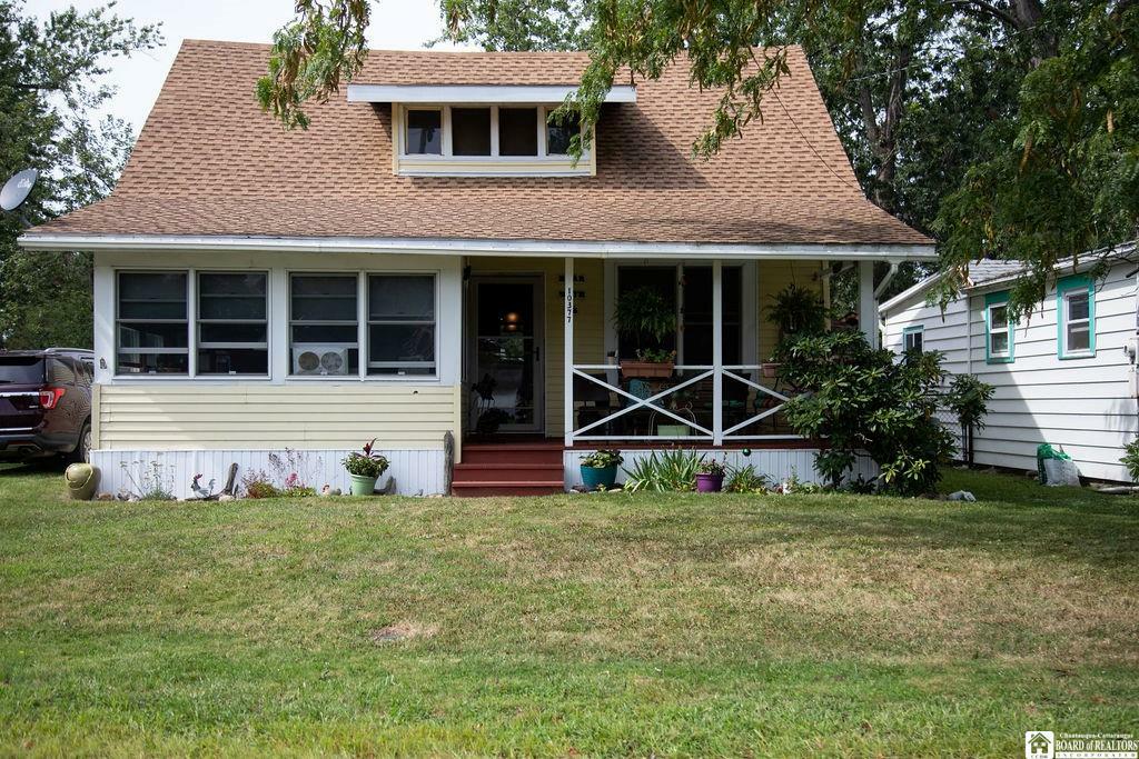 Property Photo:  10377 Park Avenue Boulevard  NY 14166 