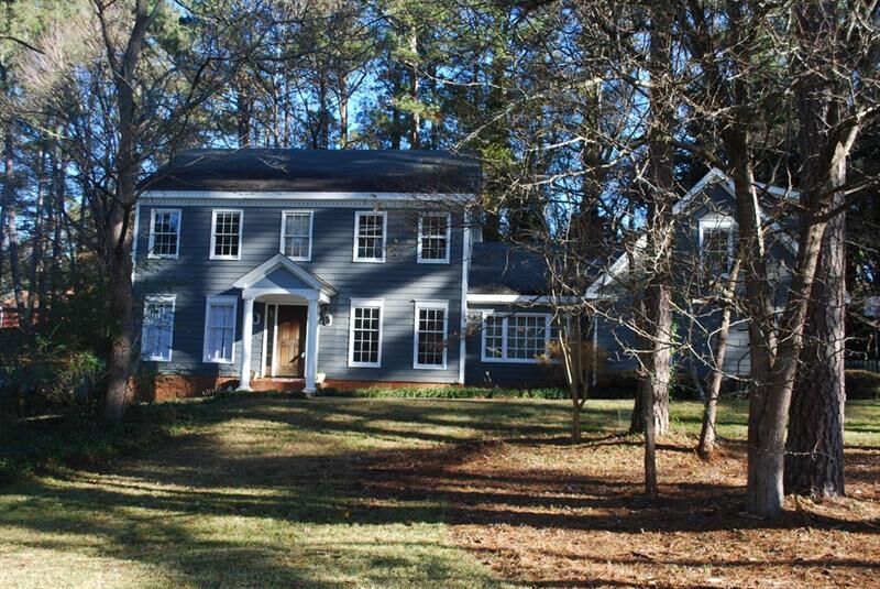 Property Photo: 742 Roxboro Trace GA 30044