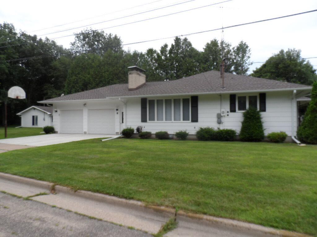 Property Photo:  411 Lyon Street  WI 54494 