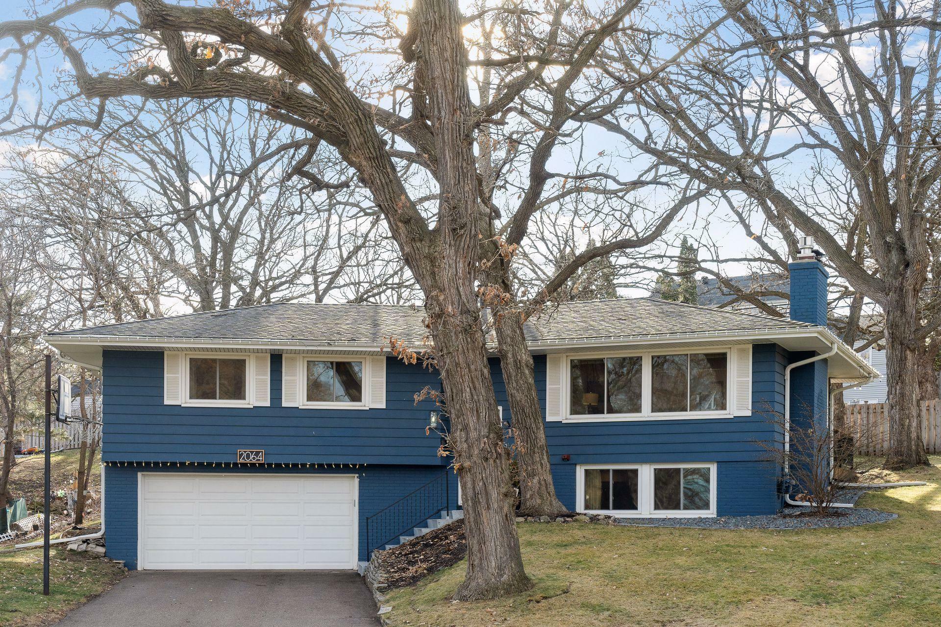 Property Photo:  2064 Virginia Avenue S  MN 55426 