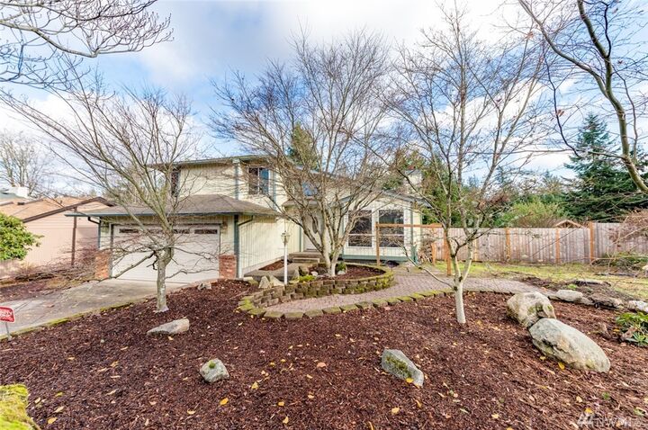 Property Photo:  8205 199th Av Ct E  WA 98391 