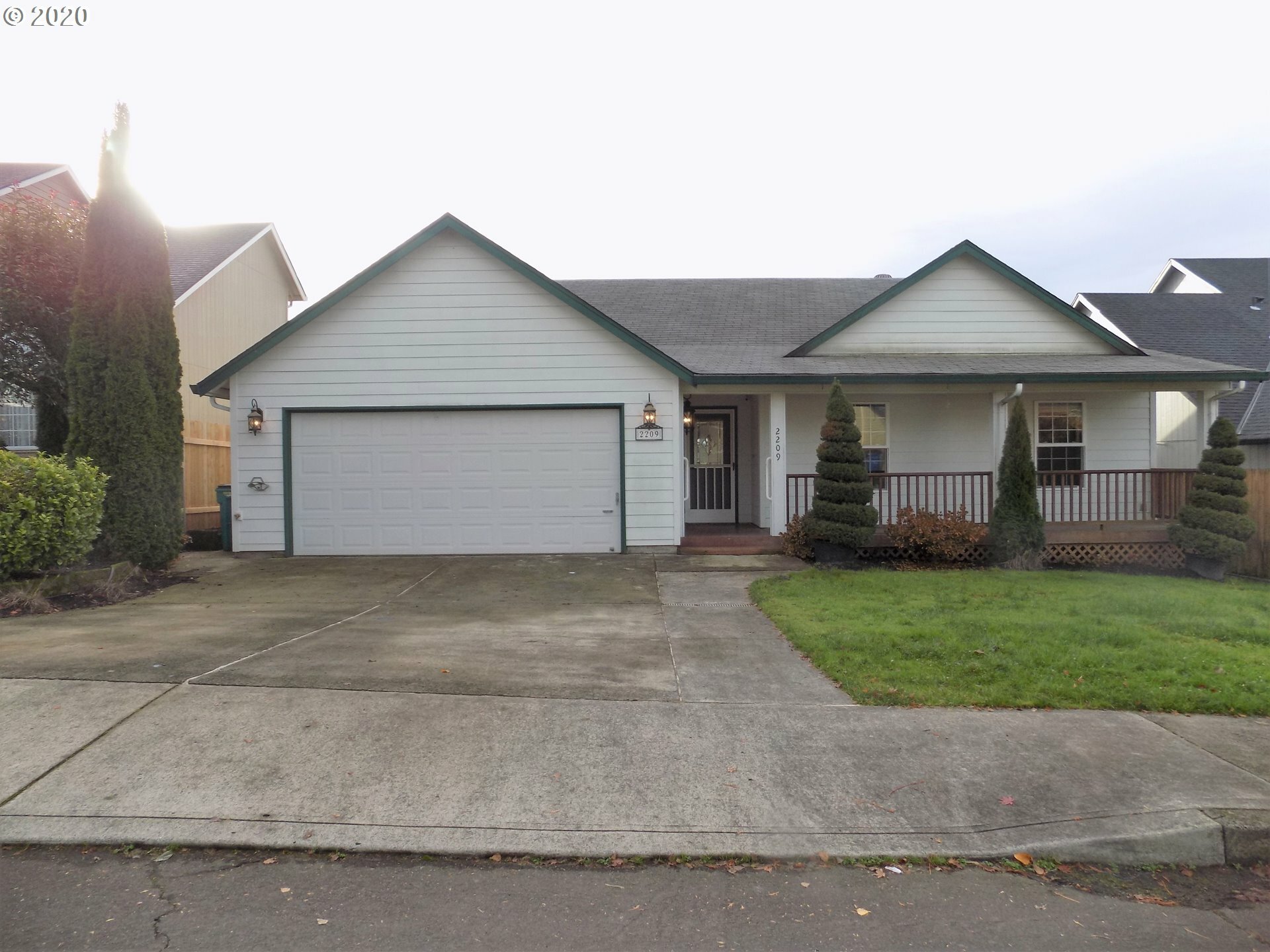 Property Photo:  2209 NW 140th St  WA 98685 