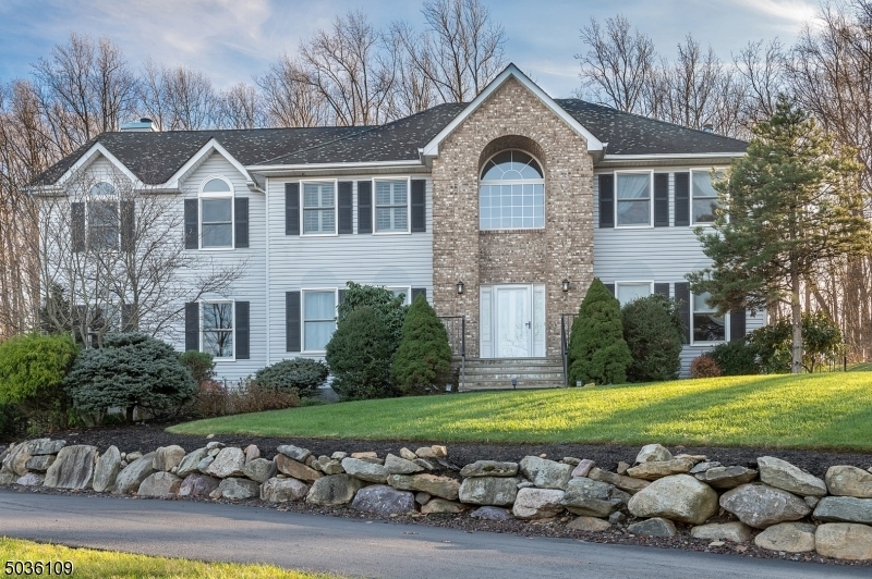 Property Photo: 5 Lea Pl NJ 07866