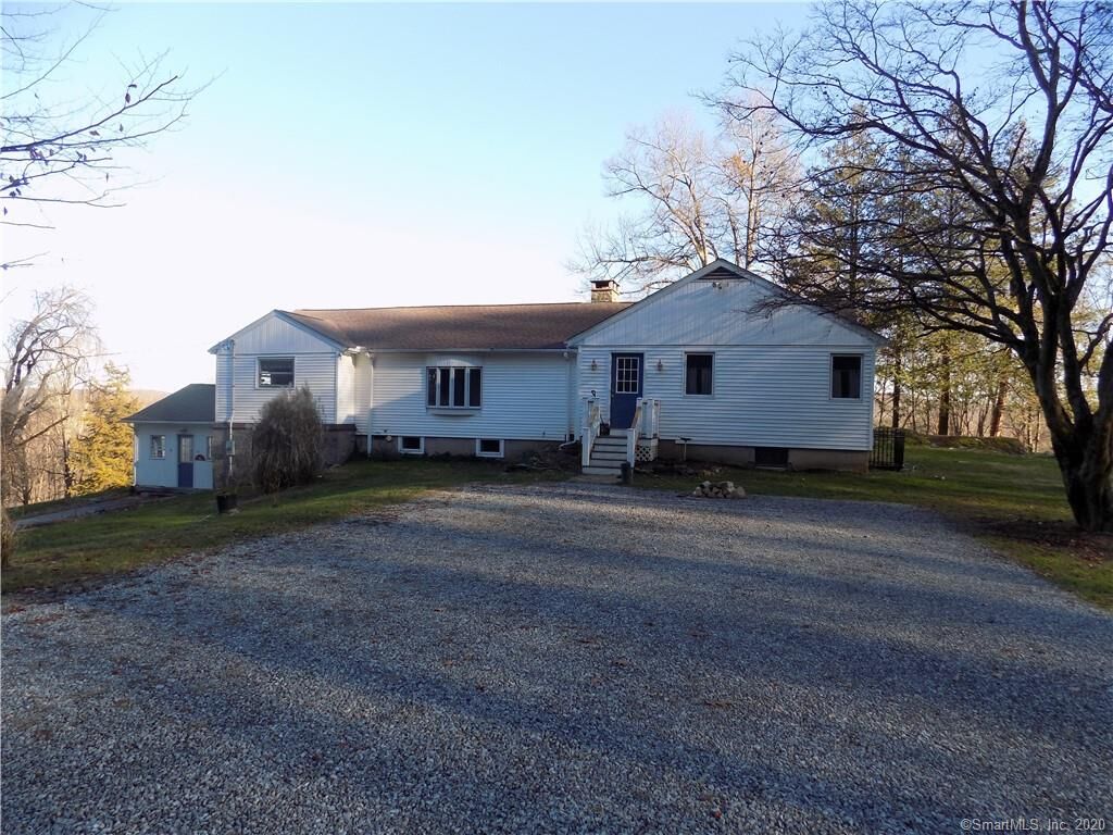 Property Photo:  115 Hoyts Hill  CT 06801 