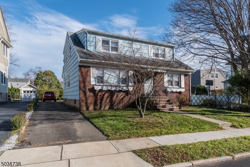 Property Photo:  9 Parmelee Ave  NJ 07506 