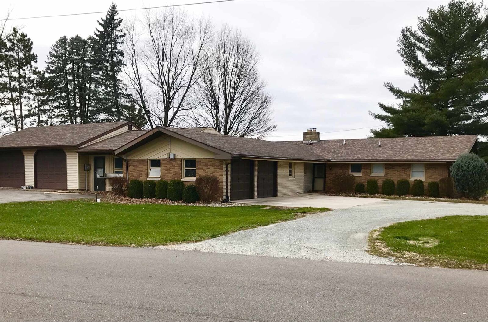 Property Photo: 1332 Wooster Road IN 46590