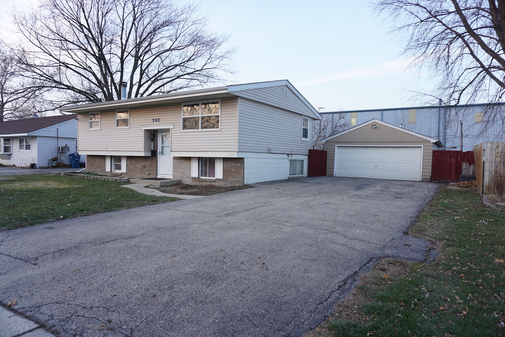 Property Photo:  745 Tinley Drive  IL 60506 