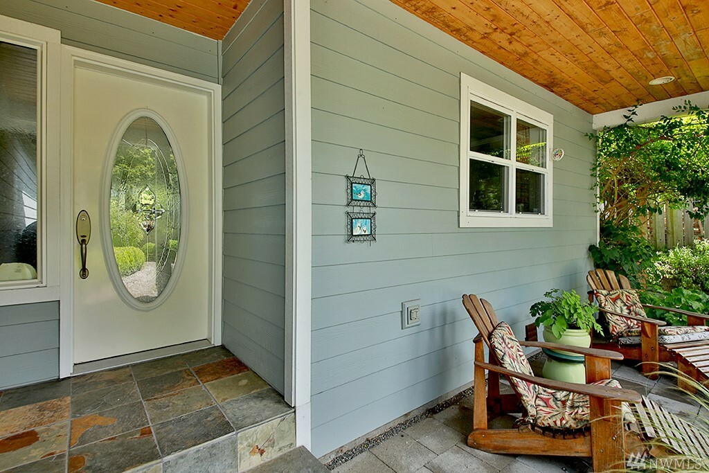 Property Photo:  1324 Bar Harbor Ct  WA 98249 